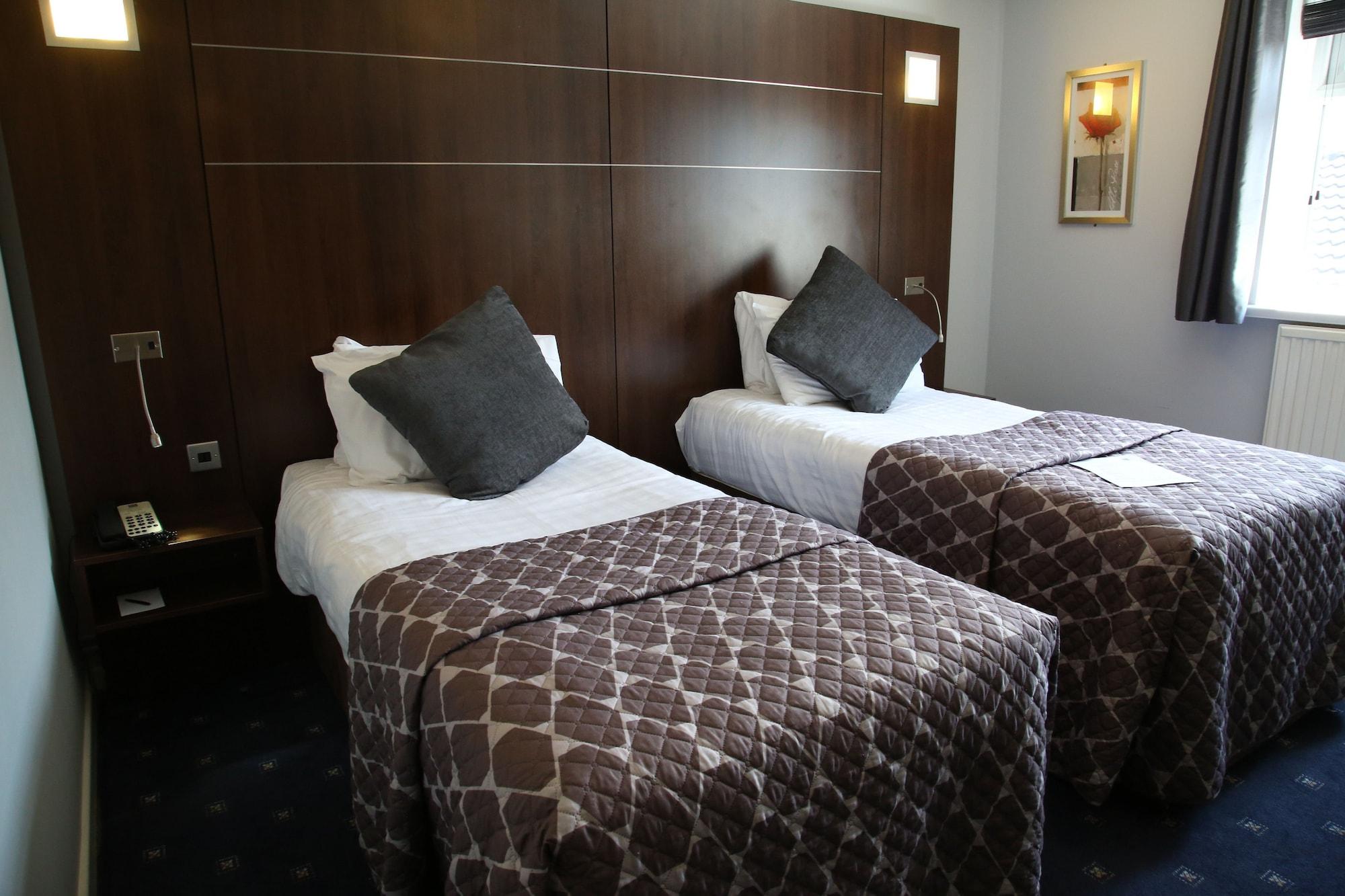Quality Hotel Coventry Exterior photo