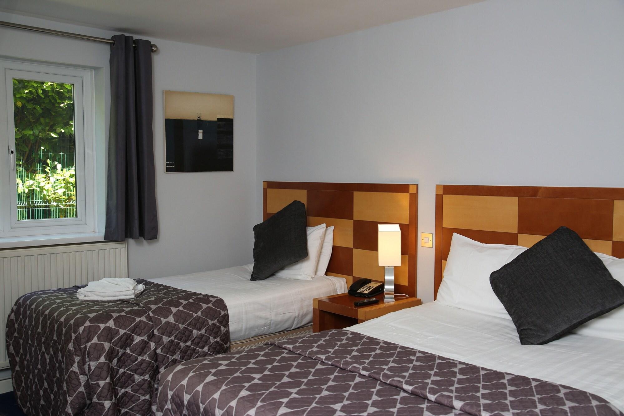 Quality Hotel Coventry Exterior photo