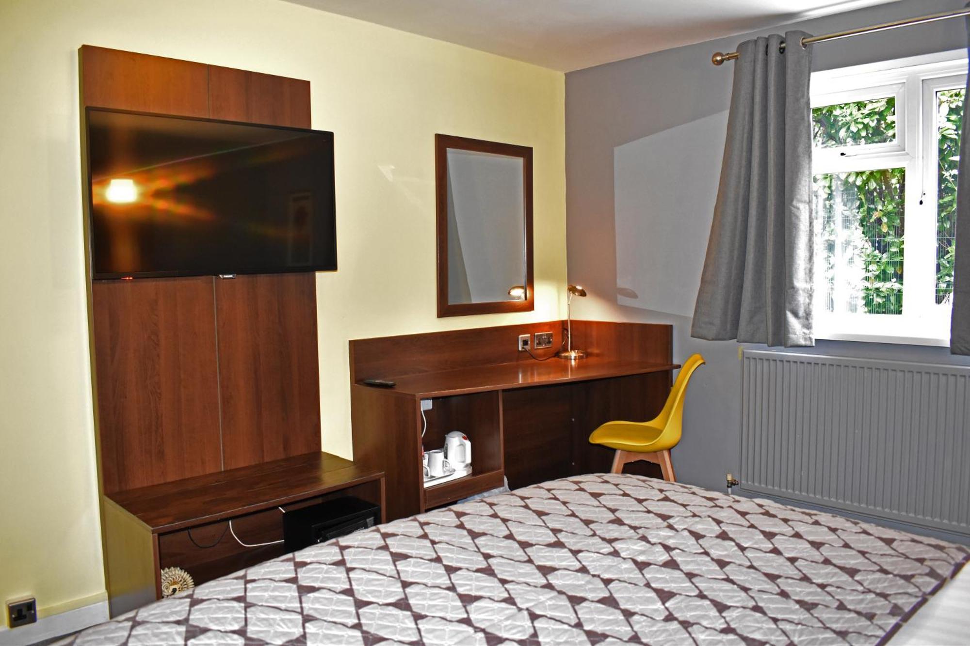 Quality Hotel Coventry Exterior photo